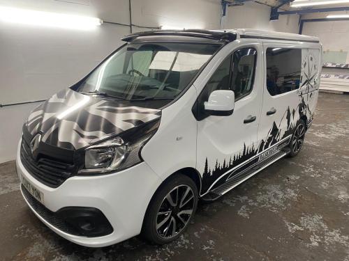 Vivaro printed bonnet & cut vinyl